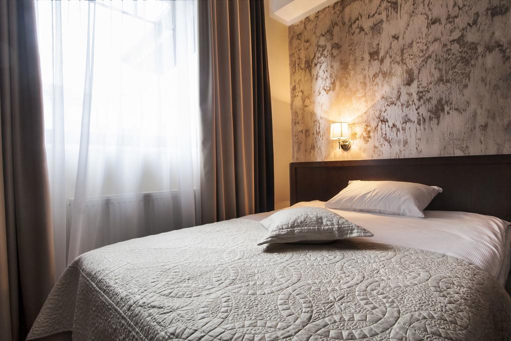 Hotel Tatarscy - Energylandia Кальвария-Зебжидовская Экстерьер фото