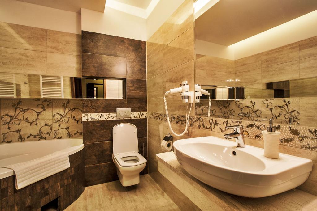 Hotel Tatarscy - Energylandia Кальвария-Зебжидовская Номер фото