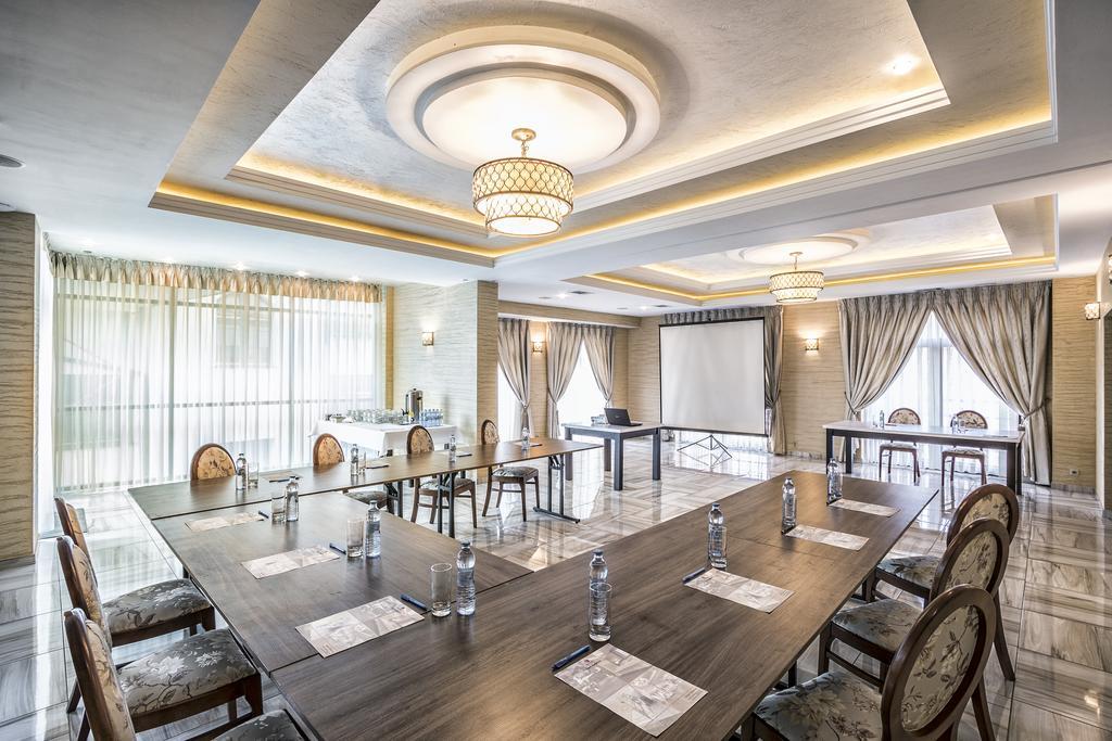 Hotel Tatarscy - Energylandia Кальвария-Зебжидовская Экстерьер фото